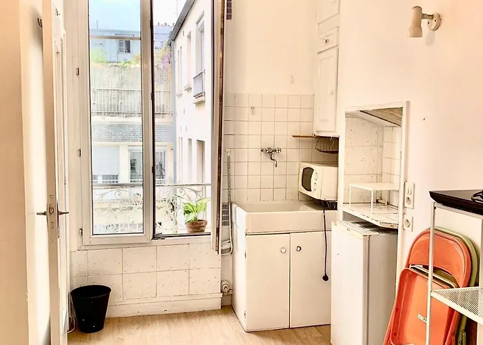 Denfert Rochereau 14e 아파트