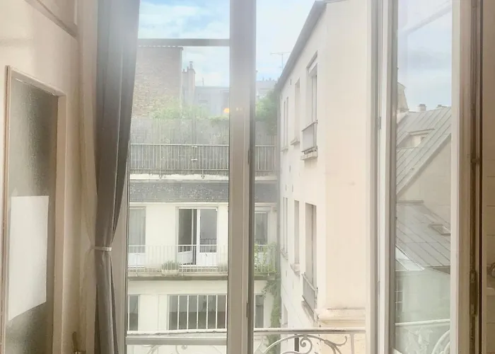 Denfert Rochereau 14e 아파트